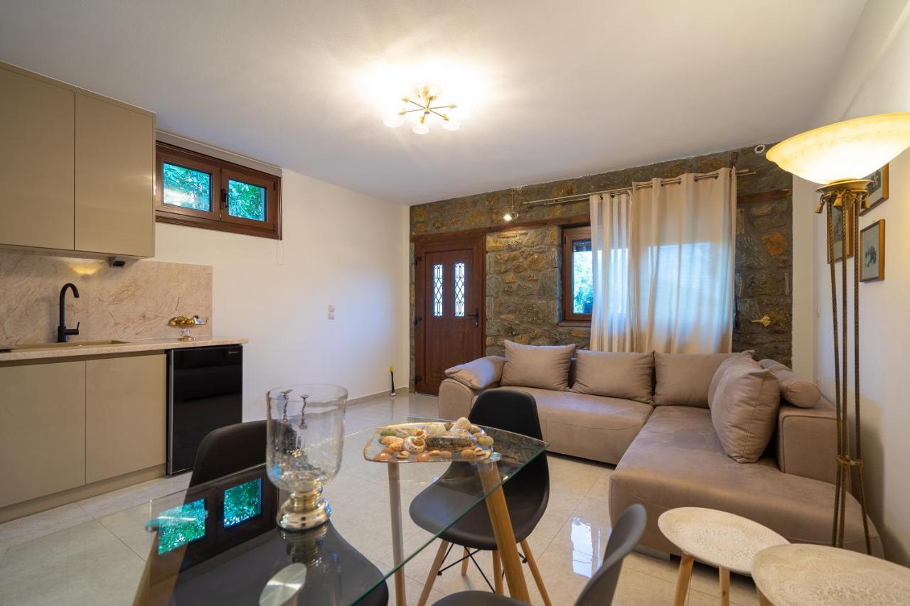 Meteoron Theasis Apartment Калампака Екстериор снимка