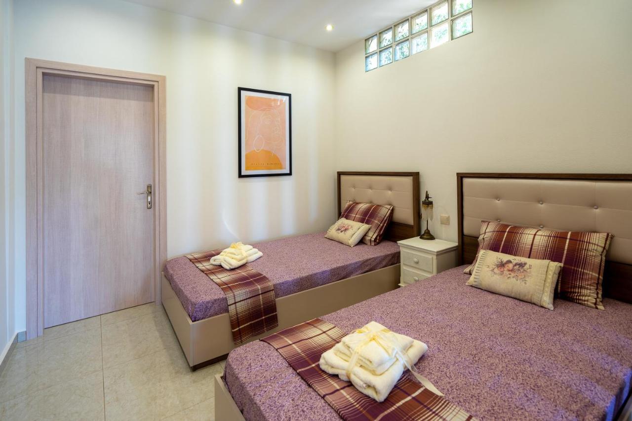 Meteoron Theasis Apartment Калампака Екстериор снимка
